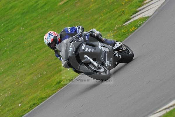 Motorcycle action photographs;Trackday digital images;Ty croes;anglesey;anglesey photographs;event digital images;eventdigitalimages;no limits trackday;peter wileman photography;trac mon;trackday;trackday photos