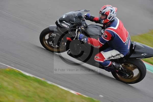 Motorcycle action photographs;Trackday digital images;Ty croes;anglesey;anglesey photographs;event digital images;eventdigitalimages;no limits trackday;peter wileman photography;trac mon;trackday;trackday photos