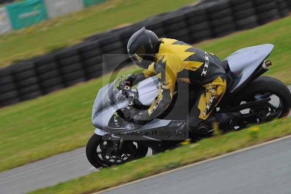 Motorcycle action photographs;Trackday digital images;Ty croes;anglesey;anglesey photographs;event digital images;eventdigitalimages;no limits trackday;peter wileman photography;trac mon;trackday;trackday photos
