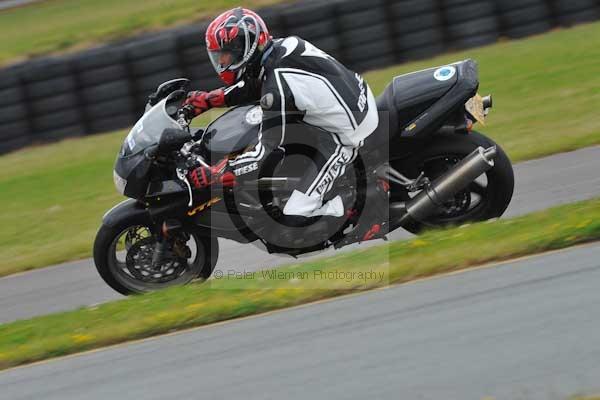 Motorcycle action photographs;Trackday digital images;Ty croes;anglesey;anglesey photographs;event digital images;eventdigitalimages;no limits trackday;peter wileman photography;trac mon;trackday;trackday photos