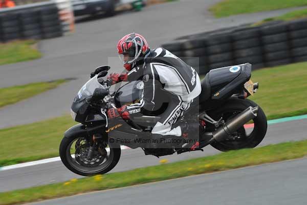 Motorcycle action photographs;Trackday digital images;Ty croes;anglesey;anglesey photographs;event digital images;eventdigitalimages;no limits trackday;peter wileman photography;trac mon;trackday;trackday photos