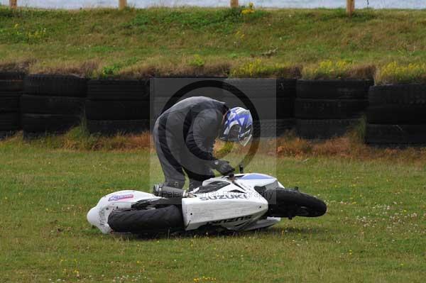 Motorcycle action photographs;Trackday digital images;Ty croes;anglesey;anglesey photographs;event digital images;eventdigitalimages;no limits trackday;peter wileman photography;trac mon;trackday;trackday photos
