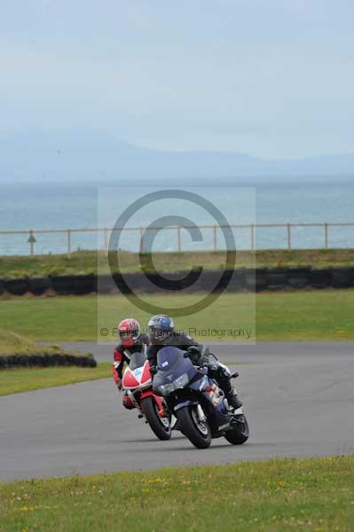 Motorcycle action photographs;Trackday digital images;Ty croes;anglesey;anglesey photographs;event digital images;eventdigitalimages;no limits trackday;peter wileman photography;trac mon;trackday;trackday photos