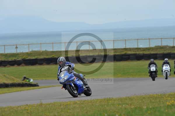 Motorcycle action photographs;Trackday digital images;Ty croes;anglesey;anglesey photographs;event digital images;eventdigitalimages;no limits trackday;peter wileman photography;trac mon;trackday;trackday photos