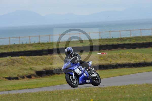 Motorcycle action photographs;Trackday digital images;Ty croes;anglesey;anglesey photographs;event digital images;eventdigitalimages;no limits trackday;peter wileman photography;trac mon;trackday;trackday photos