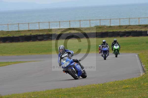 Motorcycle action photographs;Trackday digital images;Ty croes;anglesey;anglesey photographs;event digital images;eventdigitalimages;no limits trackday;peter wileman photography;trac mon;trackday;trackday photos