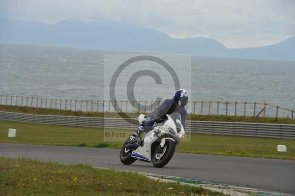 Motorcycle action photographs;Trackday digital images;Ty croes;anglesey;anglesey photographs;event digital images;eventdigitalimages;no limits trackday;peter wileman photography;trac mon;trackday;trackday photos