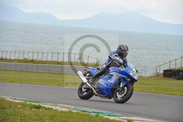 Motorcycle action photographs;Trackday digital images;Ty croes;anglesey;anglesey photographs;event digital images;eventdigitalimages;no limits trackday;peter wileman photography;trac mon;trackday;trackday photos