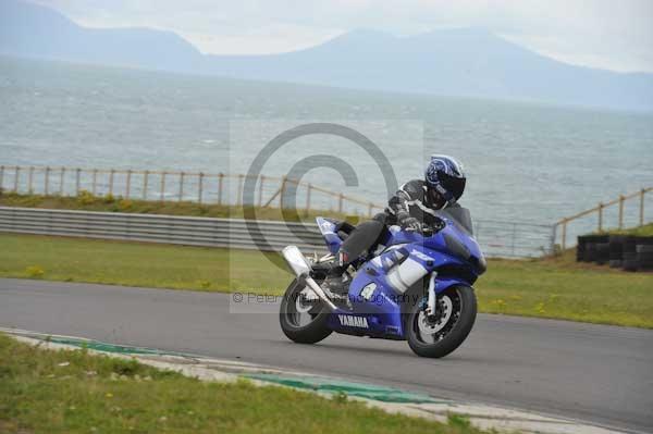 Motorcycle action photographs;Trackday digital images;Ty croes;anglesey;anglesey photographs;event digital images;eventdigitalimages;no limits trackday;peter wileman photography;trac mon;trackday;trackday photos