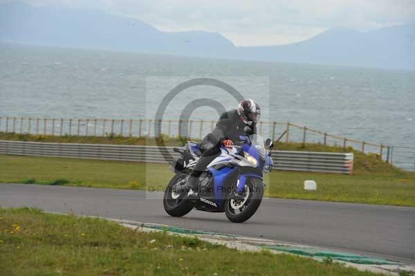 Motorcycle action photographs;Trackday digital images;Ty croes;anglesey;anglesey photographs;event digital images;eventdigitalimages;no limits trackday;peter wileman photography;trac mon;trackday;trackday photos