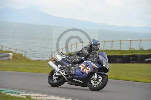 Motorcycle action photographs;Trackday digital images;Ty croes;anglesey;anglesey photographs;event digital images;eventdigitalimages;no limits trackday;peter wileman photography;trac mon;trackday;trackday photos