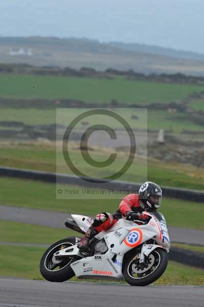 Motorcycle action photographs;Trackday digital images;Ty croes;anglesey;anglesey photographs;event digital images;eventdigitalimages;no limits trackday;peter wileman photography;trac mon;trackday;trackday photos