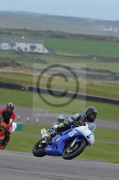 Motorcycle action photographs;Trackday digital images;Ty croes;anglesey;anglesey photographs;event digital images;eventdigitalimages;no limits trackday;peter wileman photography;trac mon;trackday;trackday photos