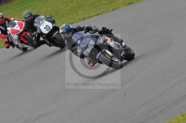 Motorcycle action photographs;Trackday digital images;Ty croes;anglesey;anglesey photographs;event digital images;eventdigitalimages;no limits trackday;peter wileman photography;trac mon;trackday;trackday photos