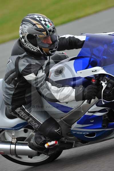 Motorcycle action photographs;Trackday digital images;Ty croes;anglesey;anglesey photographs;event digital images;eventdigitalimages;no limits trackday;peter wileman photography;trac mon;trackday;trackday photos