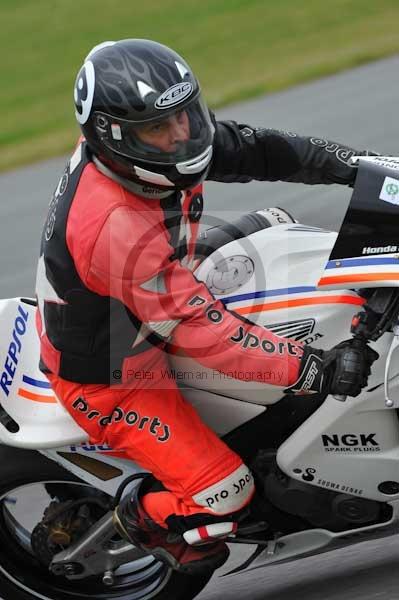 Motorcycle action photographs;Trackday digital images;Ty croes;anglesey;anglesey photographs;event digital images;eventdigitalimages;no limits trackday;peter wileman photography;trac mon;trackday;trackday photos