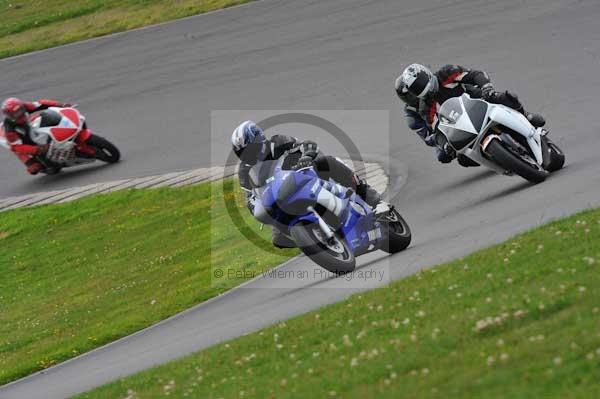 Motorcycle action photographs;Trackday digital images;Ty croes;anglesey;anglesey photographs;event digital images;eventdigitalimages;no limits trackday;peter wileman photography;trac mon;trackday;trackday photos
