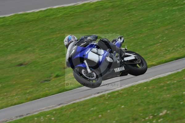 Motorcycle action photographs;Trackday digital images;Ty croes;anglesey;anglesey photographs;event digital images;eventdigitalimages;no limits trackday;peter wileman photography;trac mon;trackday;trackday photos