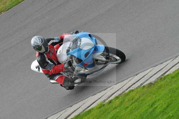 Motorcycle action photographs;Trackday digital images;Ty croes;anglesey;anglesey photographs;event digital images;eventdigitalimages;no limits trackday;peter wileman photography;trac mon;trackday;trackday photos