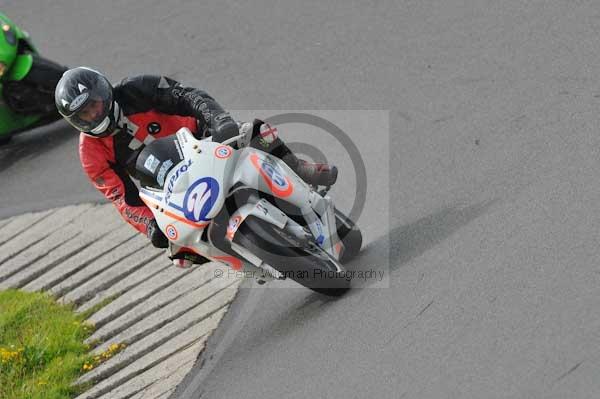 Motorcycle action photographs;Trackday digital images;Ty croes;anglesey;anglesey photographs;event digital images;eventdigitalimages;no limits trackday;peter wileman photography;trac mon;trackday;trackday photos