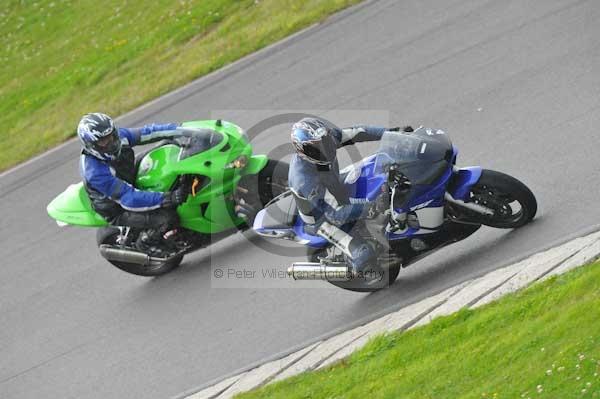 Motorcycle action photographs;Trackday digital images;Ty croes;anglesey;anglesey photographs;event digital images;eventdigitalimages;no limits trackday;peter wileman photography;trac mon;trackday;trackday photos