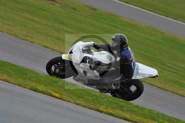 Motorcycle action photographs;Trackday digital images;Ty croes;anglesey;anglesey photographs;event digital images;eventdigitalimages;no limits trackday;peter wileman photography;trac mon;trackday;trackday photos