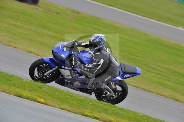 Motorcycle action photographs;Trackday digital images;Ty croes;anglesey;anglesey photographs;event digital images;eventdigitalimages;no limits trackday;peter wileman photography;trac mon;trackday;trackday photos