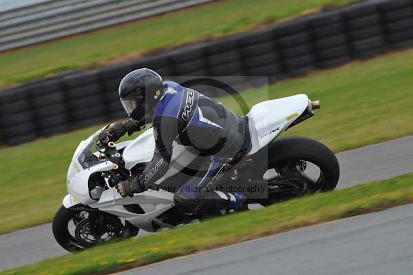 Motorcycle action photographs;Trackday digital images;Ty croes;anglesey;anglesey photographs;event digital images;eventdigitalimages;no limits trackday;peter wileman photography;trac mon;trackday;trackday photos