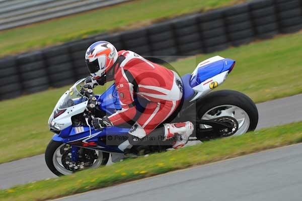 Motorcycle action photographs;Trackday digital images;Ty croes;anglesey;anglesey photographs;event digital images;eventdigitalimages;no limits trackday;peter wileman photography;trac mon;trackday;trackday photos