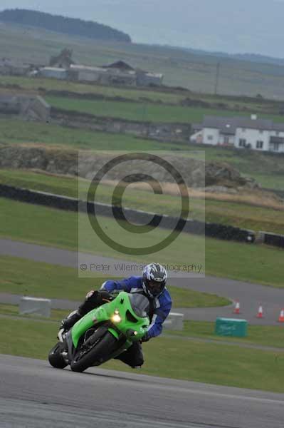 Motorcycle action photographs;Trackday digital images;Ty croes;anglesey;anglesey photographs;event digital images;eventdigitalimages;no limits trackday;peter wileman photography;trac mon;trackday;trackday photos
