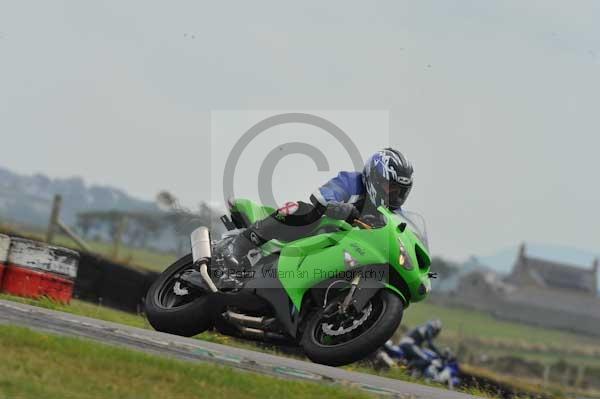 Motorcycle action photographs;Trackday digital images;Ty croes;anglesey;anglesey photographs;event digital images;eventdigitalimages;no limits trackday;peter wileman photography;trac mon;trackday;trackday photos