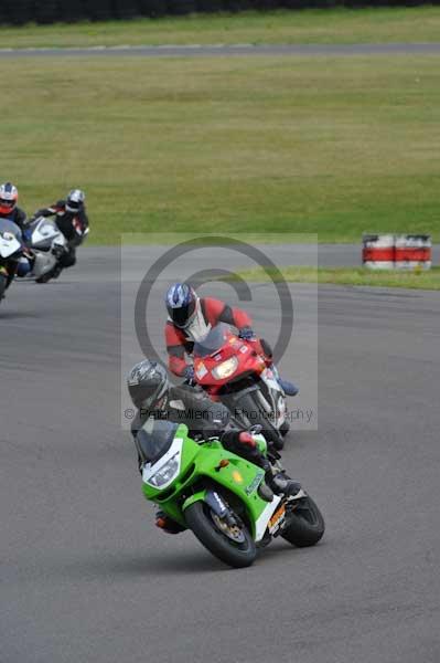 Motorcycle action photographs;Trackday digital images;Ty croes;anglesey;anglesey photographs;event digital images;eventdigitalimages;no limits trackday;peter wileman photography;trac mon;trackday;trackday photos