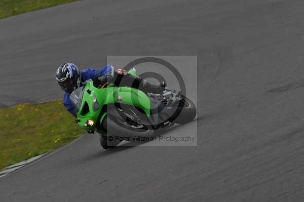 Motorcycle action photographs;Trackday digital images;Ty croes;anglesey;anglesey photographs;event digital images;eventdigitalimages;no limits trackday;peter wileman photography;trac mon;trackday;trackday photos
