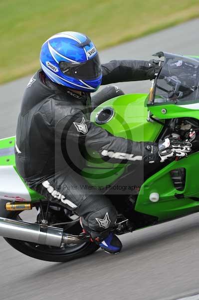 Motorcycle action photographs;Trackday digital images;Ty croes;anglesey;anglesey photographs;event digital images;eventdigitalimages;no limits trackday;peter wileman photography;trac mon;trackday;trackday photos