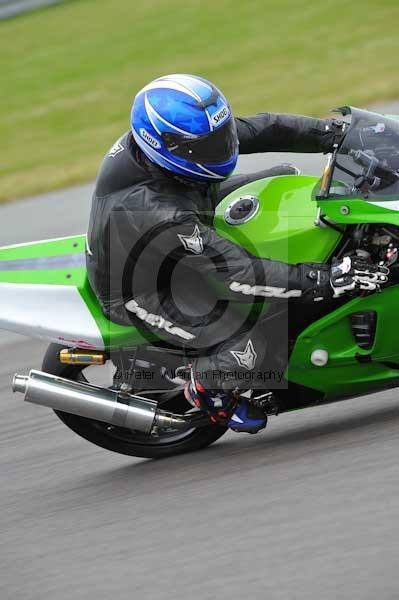 Motorcycle action photographs;Trackday digital images;Ty croes;anglesey;anglesey photographs;event digital images;eventdigitalimages;no limits trackday;peter wileman photography;trac mon;trackday;trackday photos