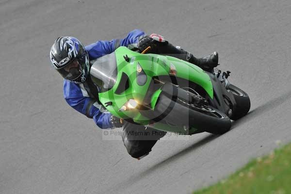 Motorcycle action photographs;Trackday digital images;Ty croes;anglesey;anglesey photographs;event digital images;eventdigitalimages;no limits trackday;peter wileman photography;trac mon;trackday;trackday photos