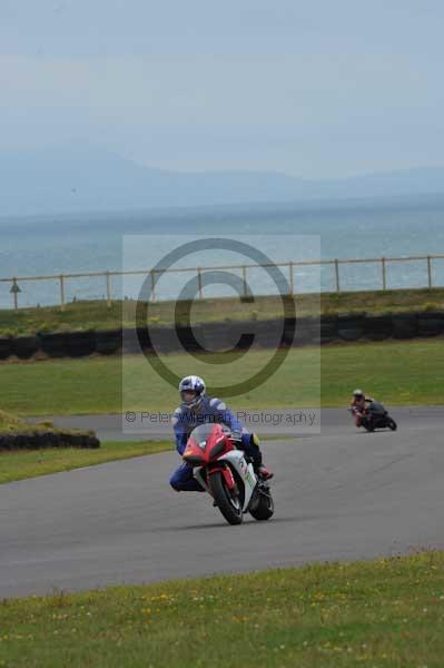 Motorcycle action photographs;Trackday digital images;Ty croes;anglesey;anglesey photographs;event digital images;eventdigitalimages;no limits trackday;peter wileman photography;trac mon;trackday;trackday photos