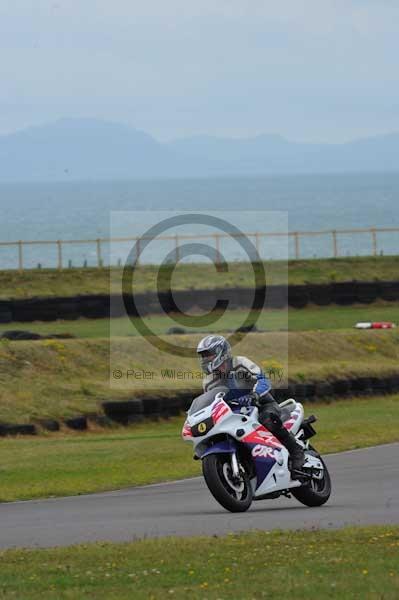 Motorcycle action photographs;Trackday digital images;Ty croes;anglesey;anglesey photographs;event digital images;eventdigitalimages;no limits trackday;peter wileman photography;trac mon;trackday;trackday photos