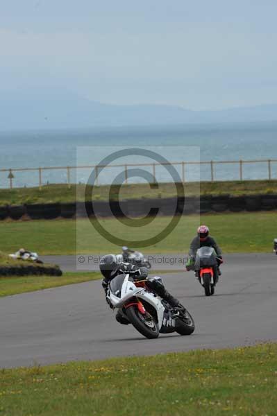 Motorcycle action photographs;Trackday digital images;Ty croes;anglesey;anglesey photographs;event digital images;eventdigitalimages;no limits trackday;peter wileman photography;trac mon;trackday;trackday photos
