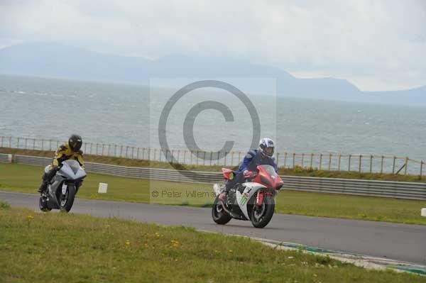 Motorcycle action photographs;Trackday digital images;Ty croes;anglesey;anglesey photographs;event digital images;eventdigitalimages;no limits trackday;peter wileman photography;trac mon;trackday;trackday photos