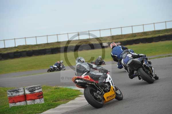 Motorcycle action photographs;Trackday digital images;Ty croes;anglesey;anglesey photographs;event digital images;eventdigitalimages;no limits trackday;peter wileman photography;trac mon;trackday;trackday photos