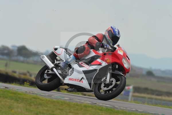 Motorcycle action photographs;Trackday digital images;Ty croes;anglesey;anglesey photographs;event digital images;eventdigitalimages;no limits trackday;peter wileman photography;trac mon;trackday;trackday photos