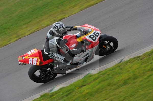 Motorcycle action photographs;Trackday digital images;Ty croes;anglesey;anglesey photographs;event digital images;eventdigitalimages;no limits trackday;peter wileman photography;trac mon;trackday;trackday photos