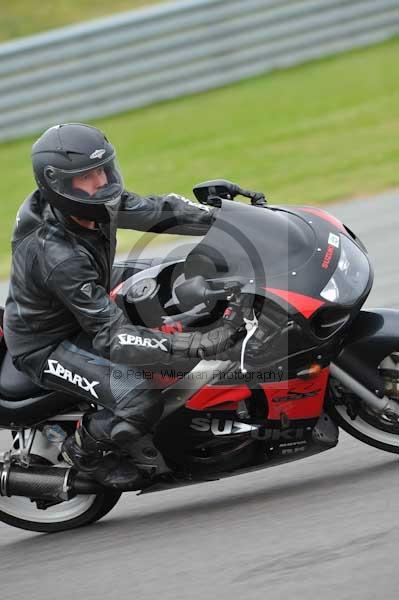 Motorcycle action photographs;Trackday digital images;Ty croes;anglesey;anglesey photographs;event digital images;eventdigitalimages;no limits trackday;peter wileman photography;trac mon;trackday;trackday photos