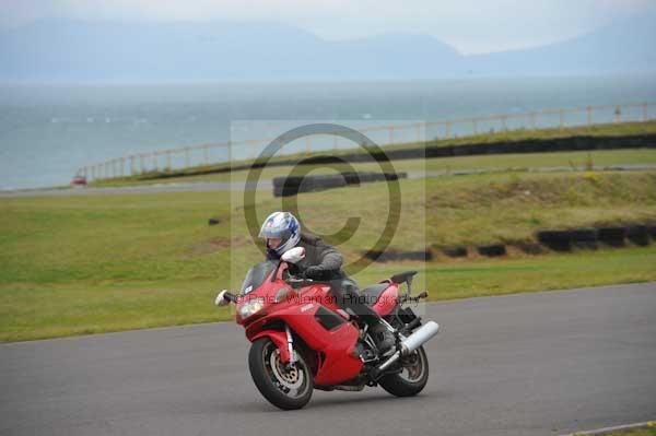 Motorcycle action photographs;Trackday digital images;Ty croes;anglesey;anglesey photographs;event digital images;eventdigitalimages;no limits trackday;peter wileman photography;trac mon;trackday;trackday photos