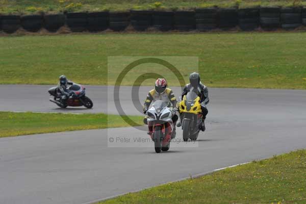 Motorcycle action photographs;Trackday digital images;Ty croes;anglesey;anglesey photographs;event digital images;eventdigitalimages;no limits trackday;peter wileman photography;trac mon;trackday;trackday photos