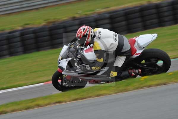 Motorcycle action photographs;Trackday digital images;Ty croes;anglesey;anglesey photographs;event digital images;eventdigitalimages;no limits trackday;peter wileman photography;trac mon;trackday;trackday photos