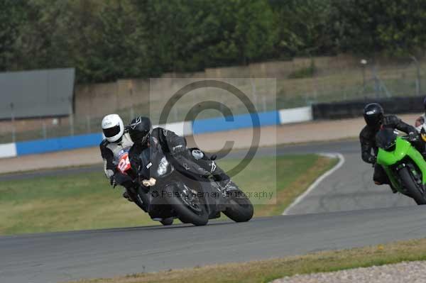 Motorcycle action photographs;Trackday digital images;donington;donington park leicestershire;donington photographs;event digital images;eventdigitalimages;no limits trackday;peter wileman photography;trackday;trackday photos