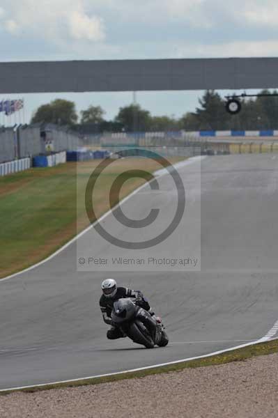 Motorcycle action photographs;Trackday digital images;donington;donington park leicestershire;donington photographs;event digital images;eventdigitalimages;no limits trackday;peter wileman photography;trackday;trackday photos