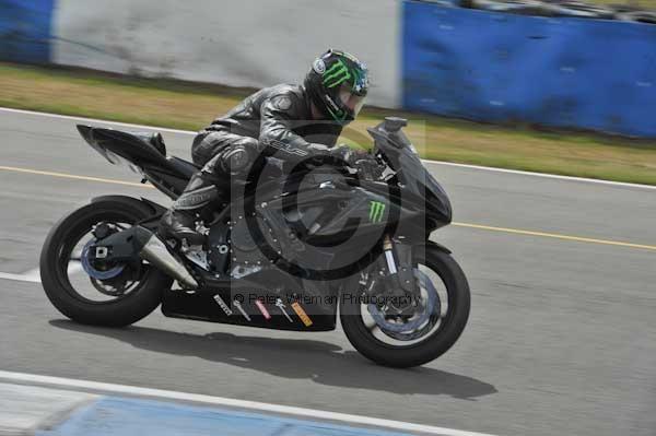 Motorcycle action photographs;Trackday digital images;donington;donington park leicestershire;donington photographs;event digital images;eventdigitalimages;no limits trackday;peter wileman photography;trackday;trackday photos